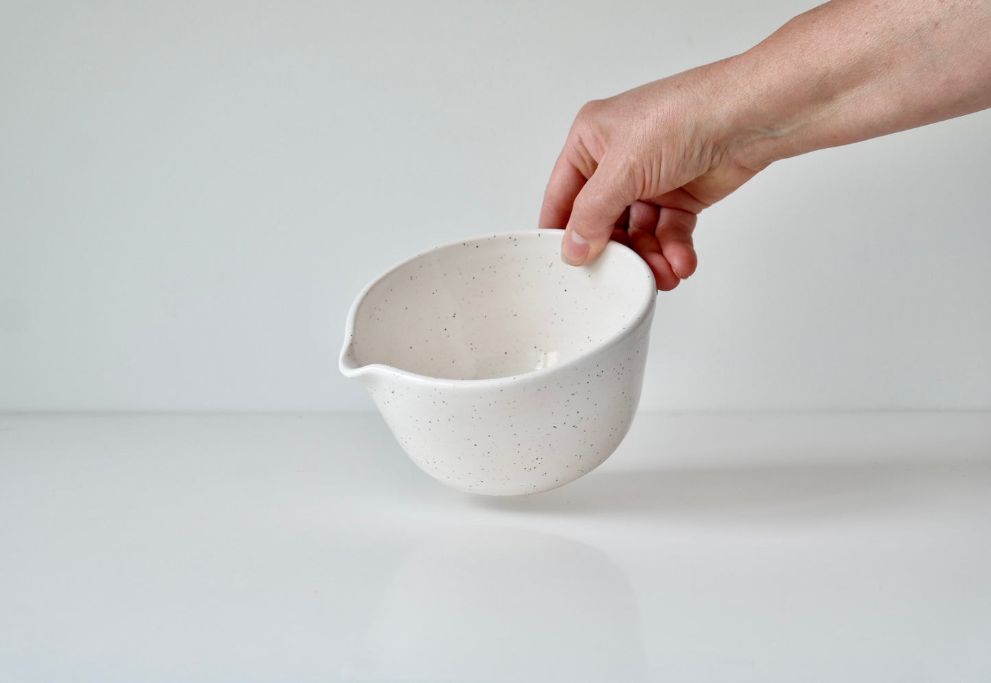Speckled Pouring Bowl