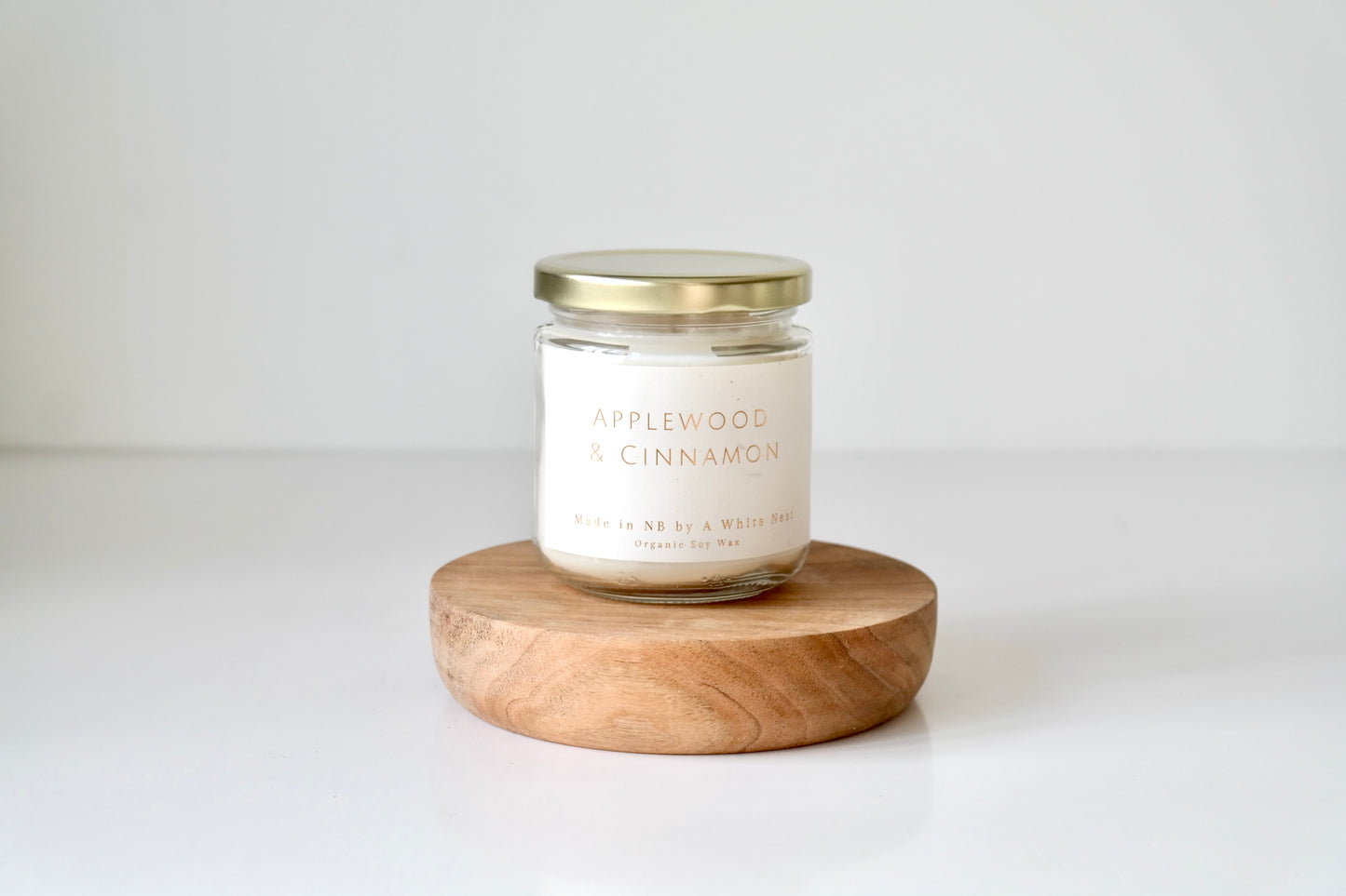 Applewood & Cinnamon Soy Candle
