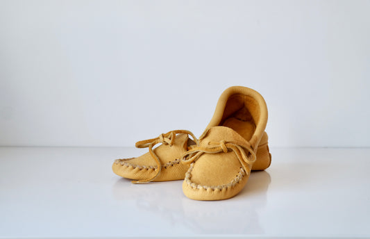 Hides in Hand Single Sole Moccasin