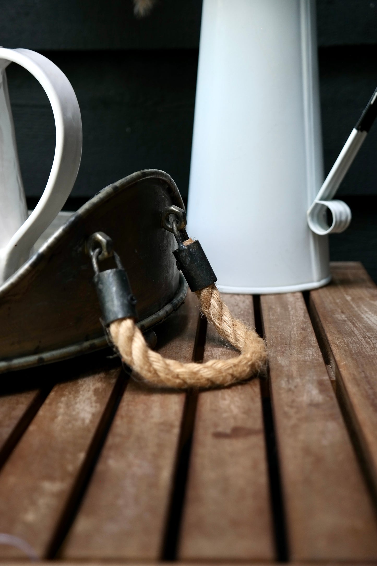 Round Metal Tray with Rope Handles