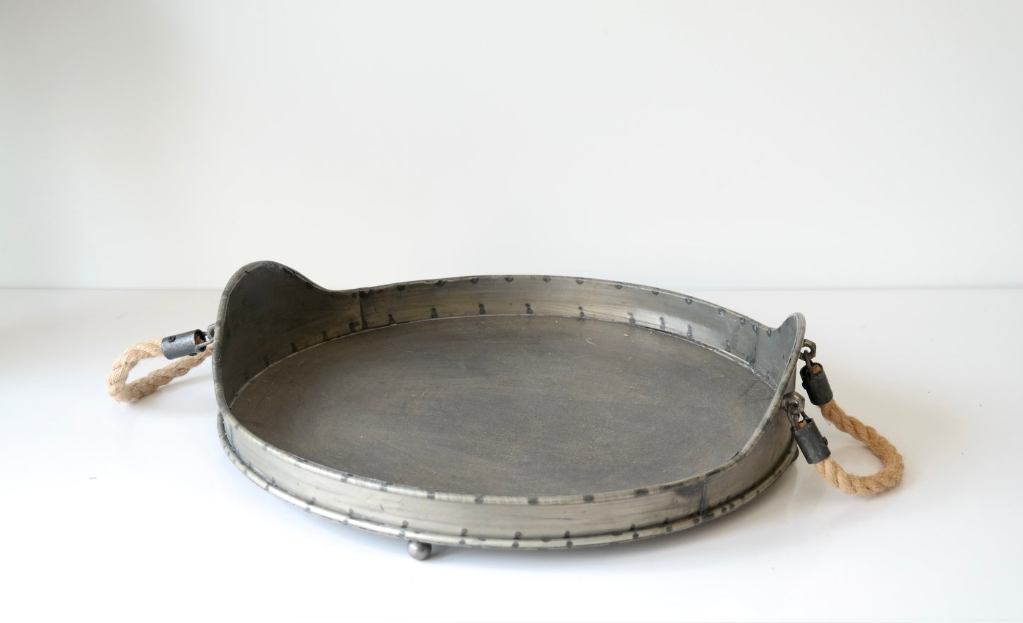 Round Metal Tray with Rope Handles