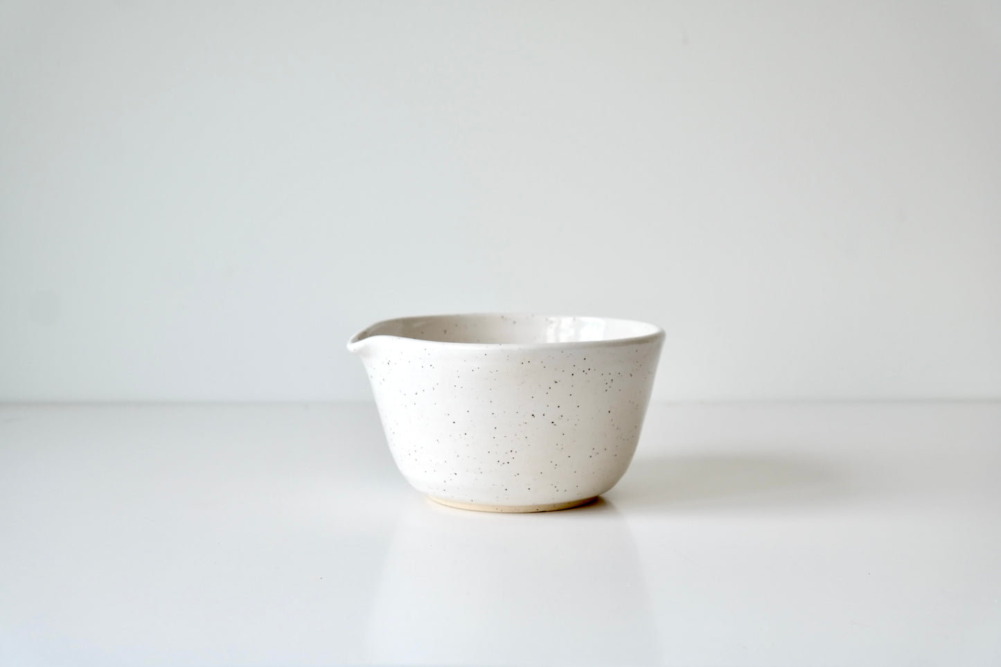 Speckled Pouring Bowl