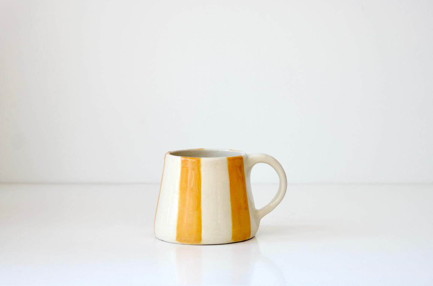 Handcrafted Ceramic Mug – Yellow Stripes