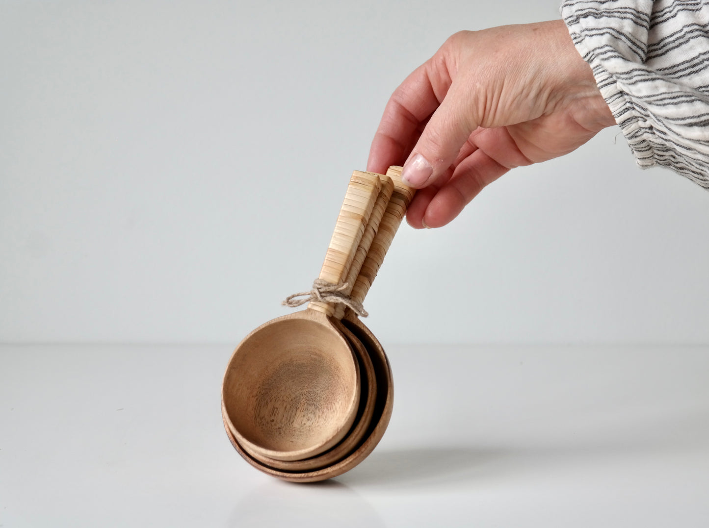 Wood & Rattan Scoop Set