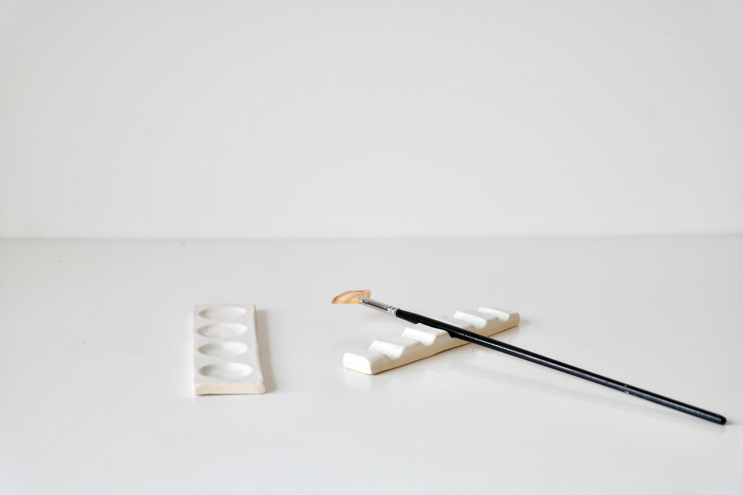 Handmade Ceramic Painting Set – Palette + Brush Holder