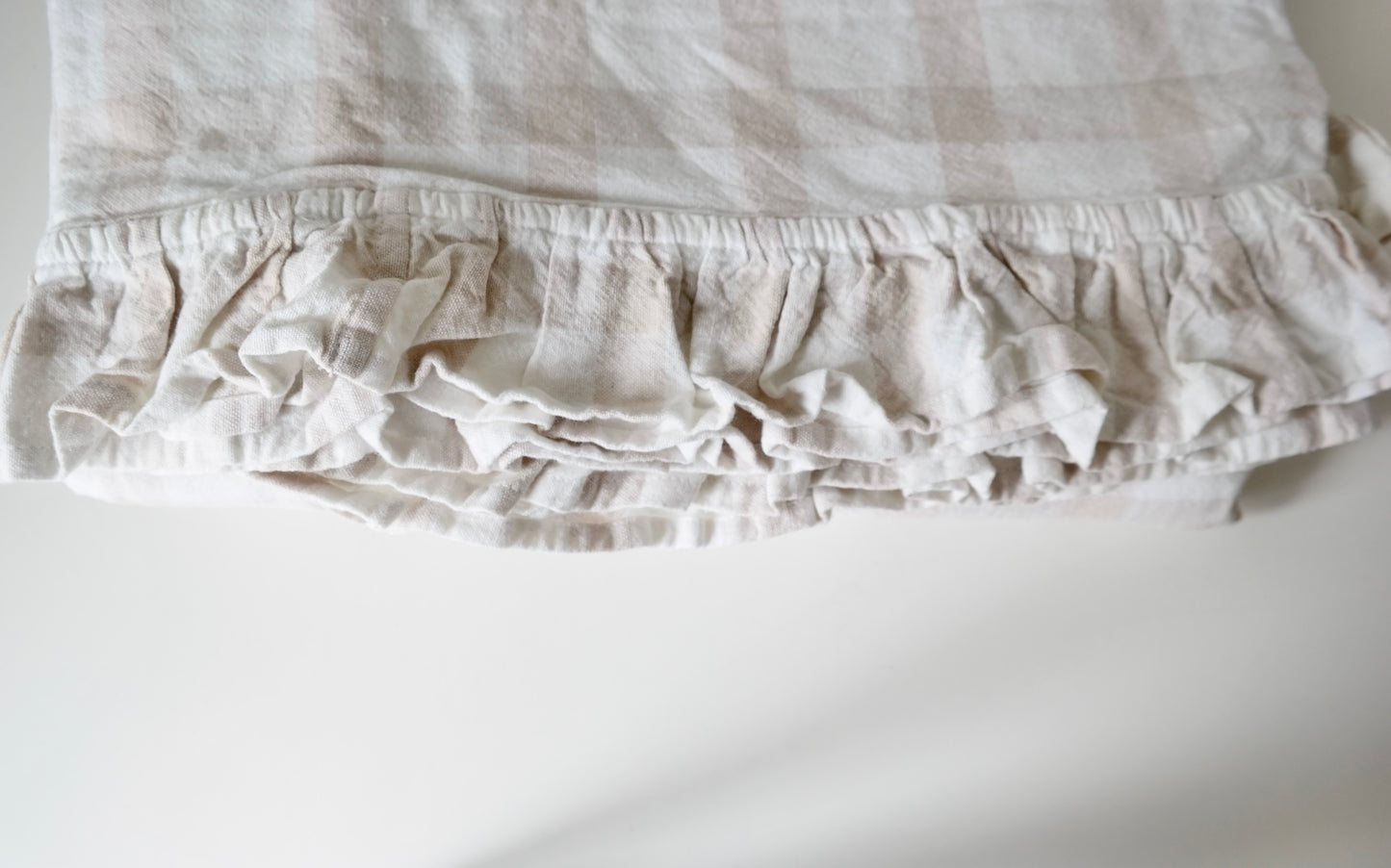 Ruffle Check Tablecloth